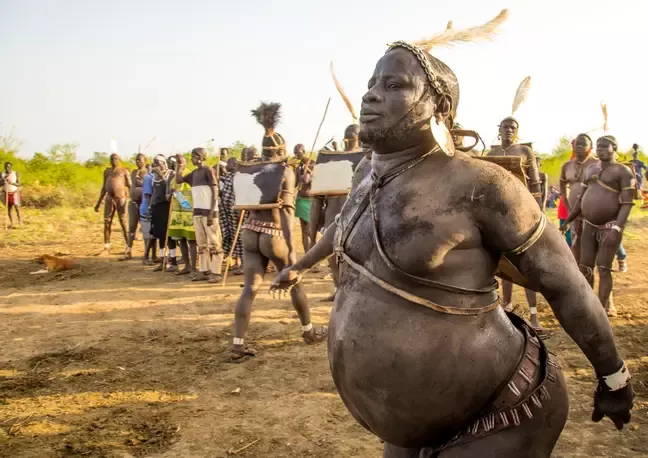 Ethiopian Bodi tribe - where having big belly is beautiful